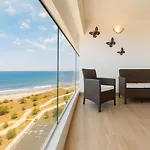 Sunset Oceanfront Studio