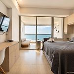 Sunset Oceanfront Studio