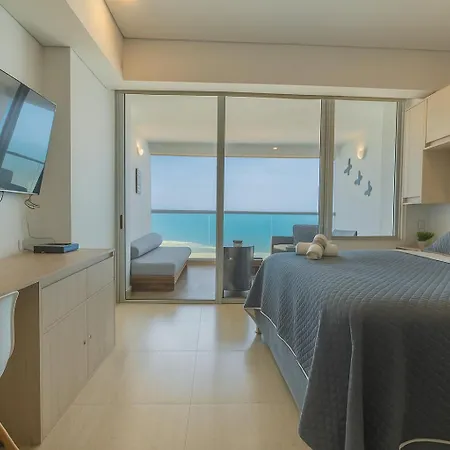Sunset Oceanfront Cartagena
